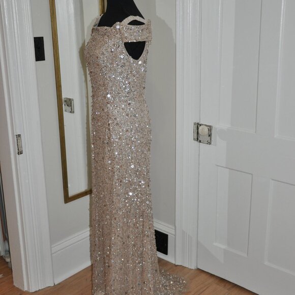 Sequined Gown Off the Shoulder - Picture 2 of 7